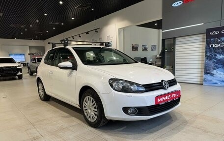 Volkswagen Golf VI, 2010 год, 900 000 рублей, 3 фотография
