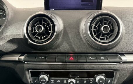 Audi A3, 2018 год, 1 690 000 рублей, 12 фотография