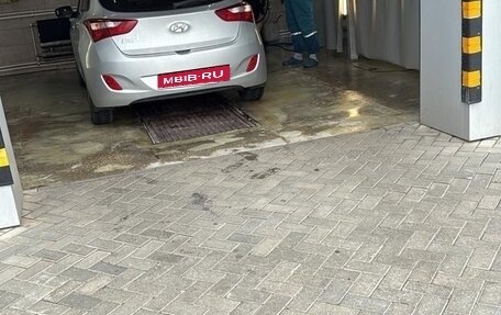 Hyundai i30 II рестайлинг, 2013 год, 1 050 000 рублей, 1 фотография