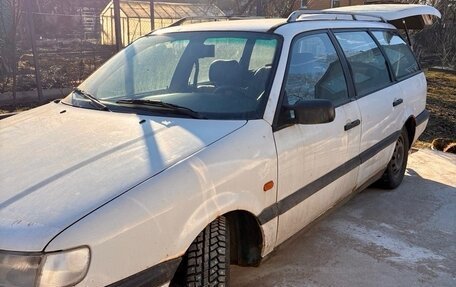 Volkswagen Passat B4, 1994 год, 149 000 рублей, 1 фотография