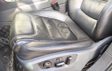 Volkswagen Touareg III, 2012 год, 1 730 000 рублей, 16 фотография