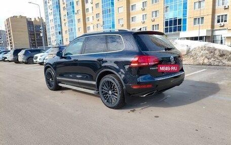 Volkswagen Touareg III, 2012 год, 1 730 000 рублей, 8 фотография