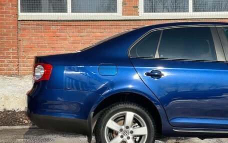 Volkswagen Jetta VI, 2006 год, 590 000 рублей, 13 фотография