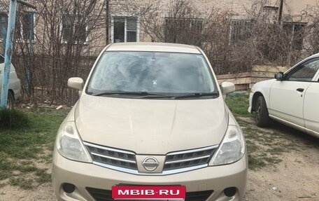 Nissan Tiida, 2011 год, 650 000 рублей, 2 фотография