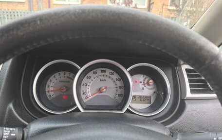Nissan Tiida, 2011 год, 650 000 рублей, 11 фотография