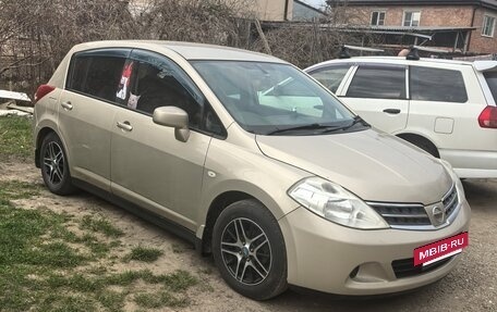 Nissan Tiida, 2011 год, 650 000 рублей, 3 фотография