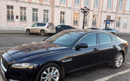 Jaguar XF II, 2016 год, 2 200 000 рублей, 3 фотография