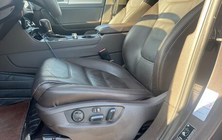 Volkswagen Touareg III, 2011 год, 1 850 000 рублей, 19 фотография