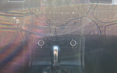 Volkswagen Touareg III, 2011 год, 1 850 000 рублей, 15 фотография