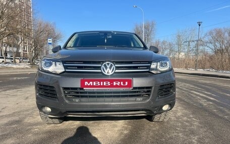 Volkswagen Touareg III, 2011 год, 1 850 000 рублей, 10 фотография