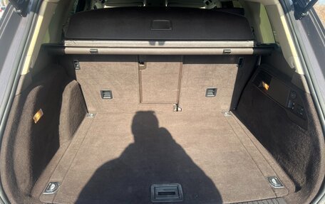 Volkswagen Touareg III, 2011 год, 1 850 000 рублей, 24 фотография