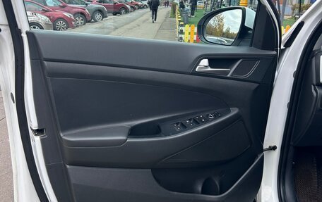 Hyundai Tucson III, 2018 год, 1 960 000 рублей, 23 фотография