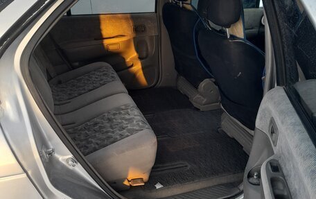 Nissan Rnessa, 1999 год, 425 000 рублей, 8 фотография