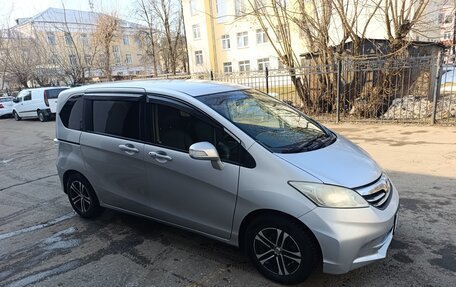Honda Freed I, 2012 год, 1 150 000 рублей, 3 фотография