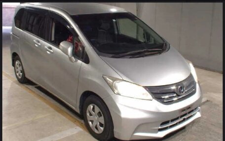 Honda Freed I, 2012 год, 1 150 000 рублей, 31 фотография