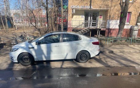 KIA Rio III рестайлинг, 2015 год, 450 000 рублей, 1 фотография