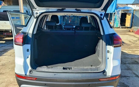 Geely Atlas, 2024 год, 2 100 000 рублей, 5 фотография