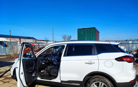 Geely Atlas, 2024 год, 2 100 000 рублей, 12 фотография