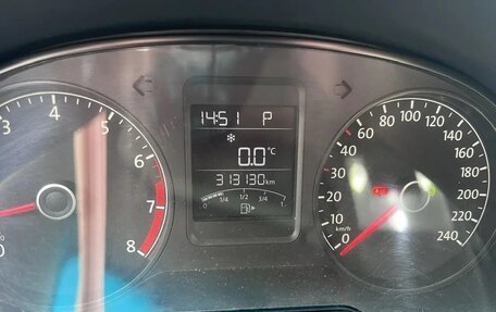 Volkswagen Polo VI (EU Market), 2019 год, 900 000 рублей, 8 фотография