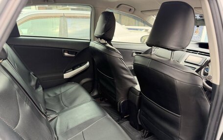 Toyota Prius, 2014 год, 1 265 000 рублей, 8 фотография