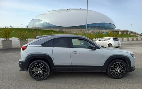 Mazda MX-30, 2021 год, 3 200 000 рублей, 3 фотография