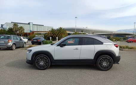 Mazda MX-30, 2021 год, 3 200 000 рублей, 6 фотография