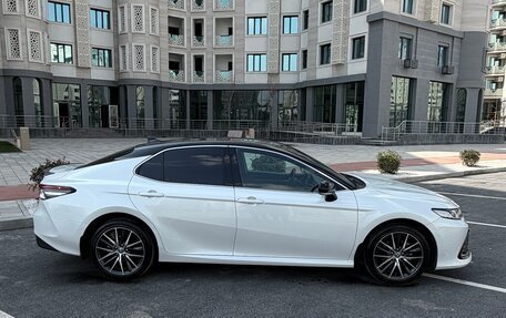 Toyota Camry, 2021 год, 3 100 000 рублей, 3 фотография