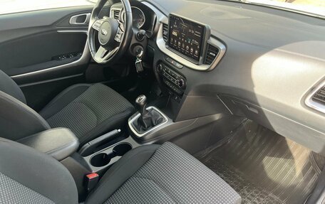 KIA cee'd III, 2021 год, 1 699 000 рублей, 10 фотография