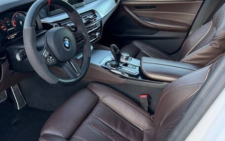 BMW 5 серия, 2017 год, 2 600 000 рублей, 5 фотография
