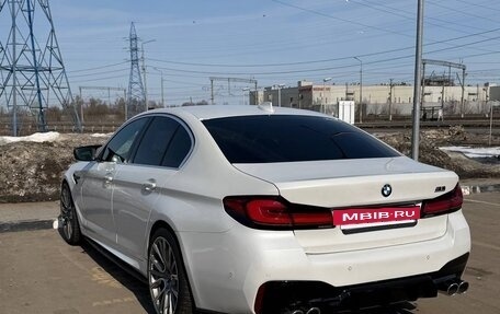 BMW 5 серия, 2017 год, 2 600 000 рублей, 4 фотография