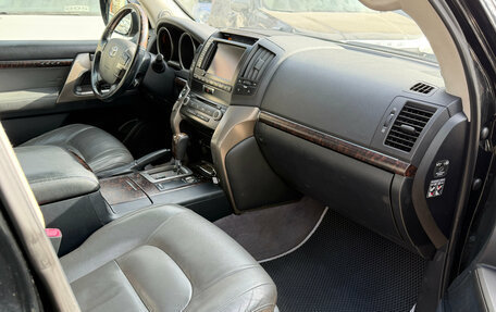 Toyota Land Cruiser 200, 2008 год, 2 449 000 рублей, 8 фотография