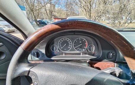 BMW 5 серия, 2001 год, 600 000 рублей, 12 фотография