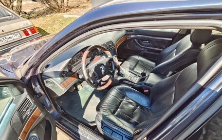 BMW 5 серия, 2001 год, 600 000 рублей, 13 фотография