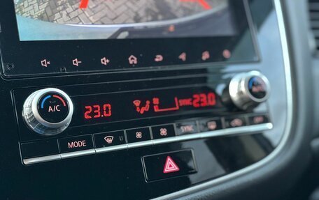 Mitsubishi Outlander III рестайлинг 3, 2021 год, 2 620 000 рублей, 22 фотография