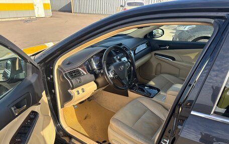 Toyota Camry, 2015 год, 1 690 000 рублей, 5 фотография