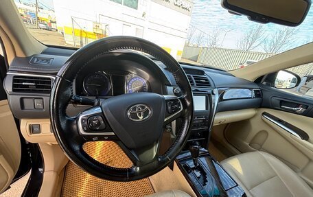 Toyota Camry, 2015 год, 1 690 000 рублей, 7 фотография