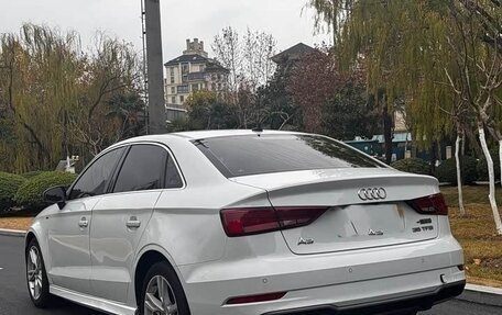 Audi A3, 2018 год, 1 652 000 рублей, 6 фотография