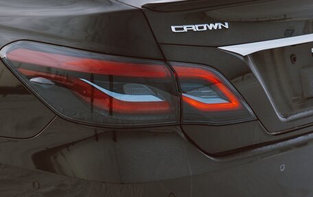 Toyota Crown, 2018 год, 3 390 000 рублей, 14 фотография