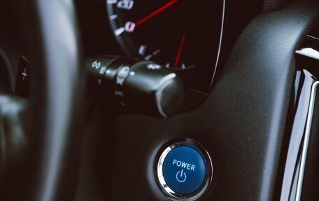 Toyota Crown, 2018 год, 3 390 000 рублей, 22 фотография