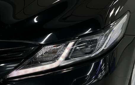 Toyota Camry, 2018 год, 2 750 000 рублей, 21 фотография