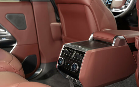 Land Rover Range Rover IV рестайлинг, 2026 год, 27 890 000 рублей, 28 фотография