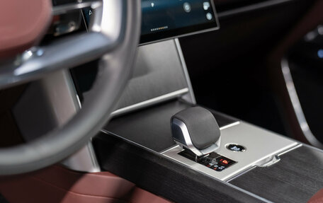 Land Rover Range Rover IV рестайлинг, 2026 год, 27 890 000 рублей, 19 фотография