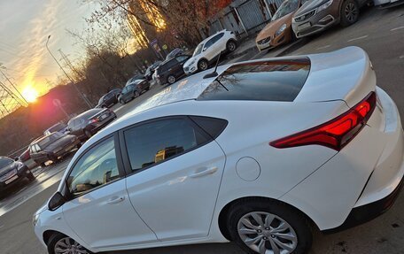 Hyundai Solaris II рестайлинг, 2020 год, 1 230 000 рублей, 1 фотография