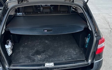 Mercedes-Benz E-Класс, 2010 год, 1 350 000 рублей, 10 фотография