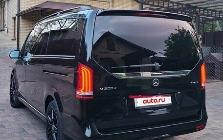 Mercedes-Benz V-Класс, 2024 год, 11 000 000 рублей, 6 фотография