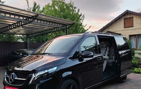 Mercedes-Benz V-Класс, 2024 год, 11 000 000 рублей, 9 фотография