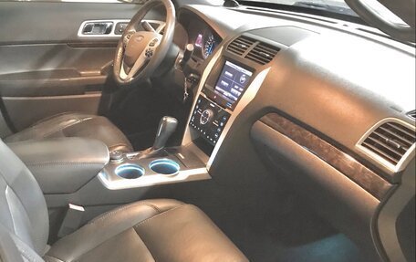 Ford Explorer VI, 2013 год, 2 190 000 рублей, 12 фотография