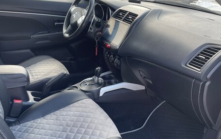 Mitsubishi ASX I рестайлинг, 2011 год, 950 000 рублей, 8 фотография