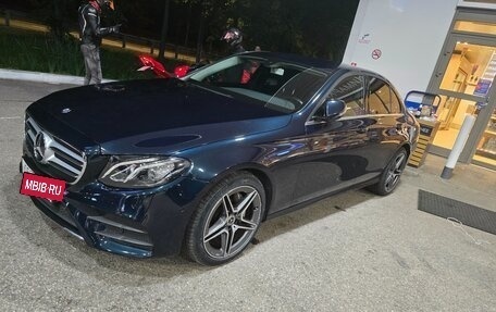 Mercedes-Benz E-Класс, 2016 год, 2 300 000 рублей, 3 фотография