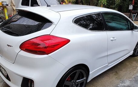 KIA cee'd GT II, 2015 год, 2 000 000 рублей, 9 фотография